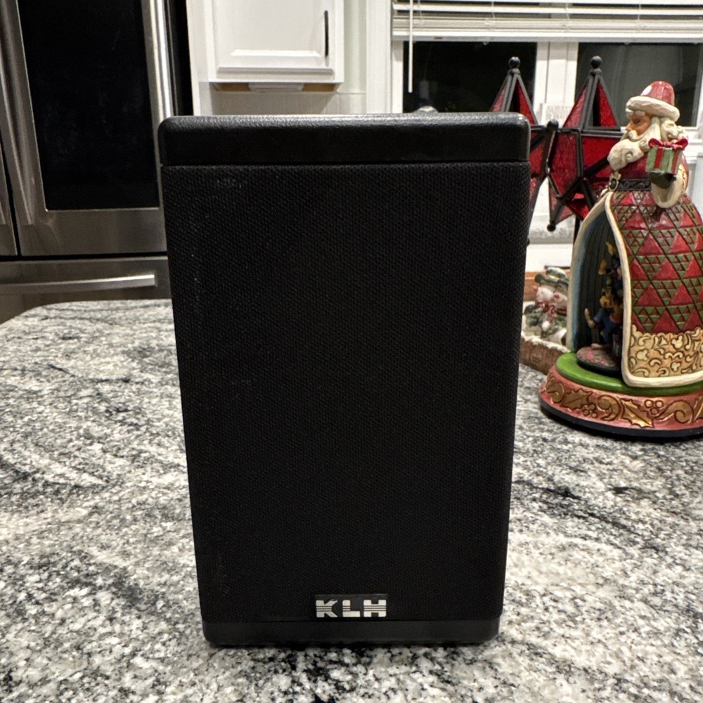 One KLH Bookshelves Speaker KLH Audio Systems 9930 Wired Speaker‎ One Speaker